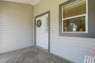 1260 Granada Ct, Lady Lake, FL 32159 - Photo 9