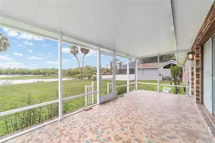 35237 Mulholland Dr, Fruitland Park, FL 34731 - Photo 21