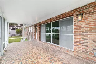 35237 Mulholland Dr, Fruitland Park, FL 34731 - Photo 27