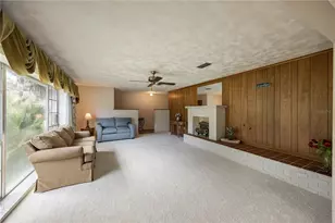 35237 Mulholland Dr, Fruitland Park, FL 34731 - Photo 15