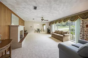 35237 Mulholland Dr, Fruitland Park, FL 34731 - Photo 13