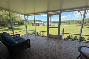 35237 Mulholland Dr, Fruitland Park, FL 34731 - Photo 33