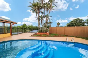 5330 King's Ct, Fruitland Park, FL 34731 - Photo 3