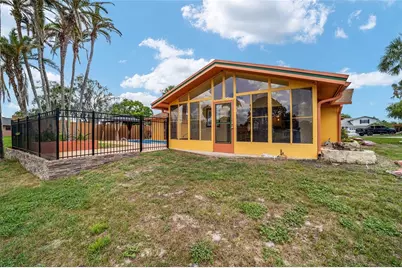 5330 Kings Court, Fruitland Park, FL 34731 - Photo 23
