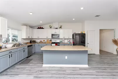 2220 Gladiolus Lane, Mascotte, FL 34753 - Photo 9