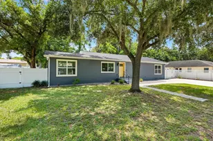 602 Gray Ave, Wildwood, FL 34785 - Photo 3
