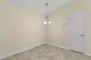 1838 Endsley Ct, The Villages, FL 32162 - Photo 11