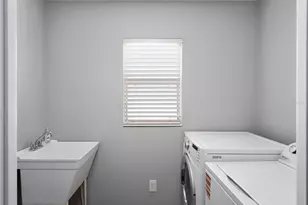 2453 Violet Ct, The Villages, FL 32162 - Photo 15