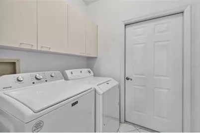 811 Miranda Way, The Villages, FL 32159 - Photo 35