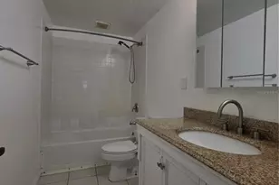 33508 Linda Dr, Leesburg, FL 34788 - Photo 7