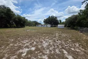 33508 Linda Dr, Leesburg, FL 34788 - Photo 15