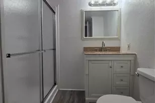 33508 Linda Dr, Leesburg, FL 34788 - Photo 11
