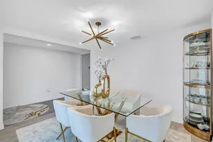 7601 Rosewood Garden Loop, Tampa, FL 33637 - Photo 11