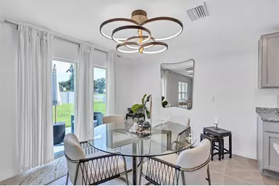 7601 Rosewood Garden Loop, Tampa, FL 33637 - Photo 19