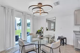 7601 Rosewood Garden Loop, Tampa, FL 33637 - Photo 19