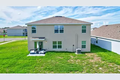 7601 Rosewood Garden Loop, Tampa, FL 33637 - Photo 49