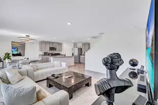 7601 Rosewood Garden Loop, Tampa, FL 33637 - Photo 19