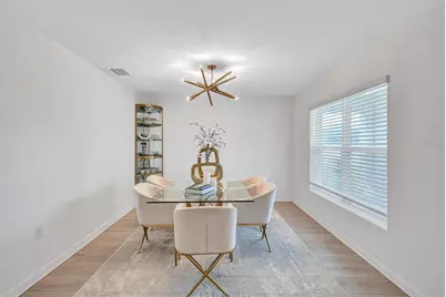 7601 Rosewood Garden Loop, Tampa, FL 33637 - Photo 5