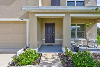 7601 Rosewood Garden Loop, Tampa, FL 33637 - Photo 3