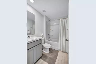 7601 Rosewood Garden Loop, Tampa, FL 33637 - Photo 41