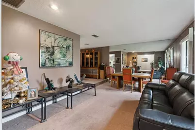 4902 Briar Oaks Circle, Orlando, FL 32808 - Photo 7