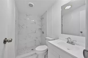 225 Skyline Dr, Lady Lake, FL 32159 - Photo 23