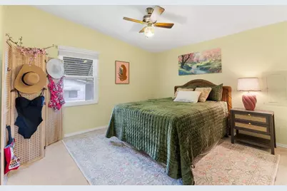 1726 Hilton Head Boulevard, Lady Lake, FL 32159 - Photo 11