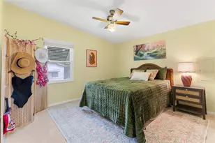 1726 Hilton Head Blvd, Lady Lake, FL 32159 - Photo 11