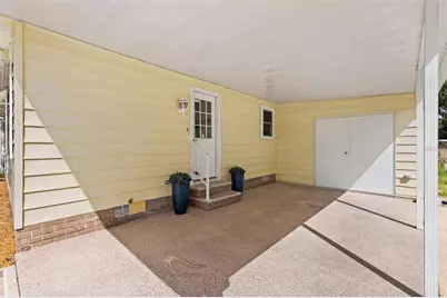 1726 Hilton Head Boulevard, Lady Lake, FL 32159 - Photo 17