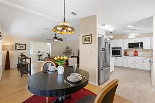 1726 Hilton Head Blvd, Lady Lake, FL 32159 - Photo 7