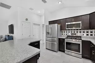 5711 Henry Loop, The Villages, FL 32163 - Photo 15