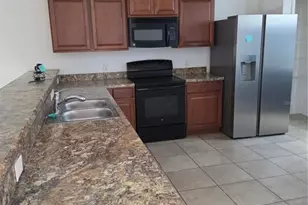 100 Highland Meadows St, Davenport, FL 33837 - Photo 5