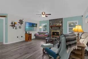5202 Sydney Rd, Fruitland Park, FL 34731 - Photo 9