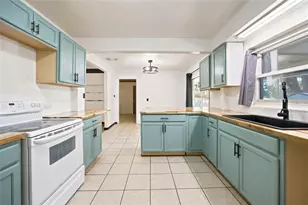 5762 S Agnew Rd, Belleview, FL 34420 - Photo 27