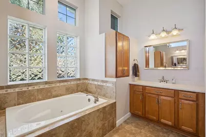 8872 Bridgeport Bay Circle, Mount Dora, FL 32757 - Photo 31