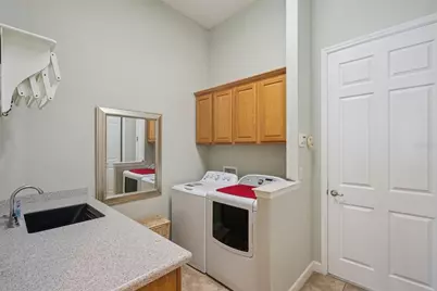 8872 Bridgeport Bay Circle, Mount Dora, FL 32757 - Photo 37