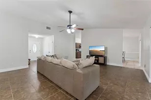 15901 Sausalito Cir, Clermont, FL 34711 - Photo 5