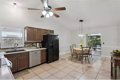 15901 Sausalito Cir, Clermont, FL 34711 - Photo 9