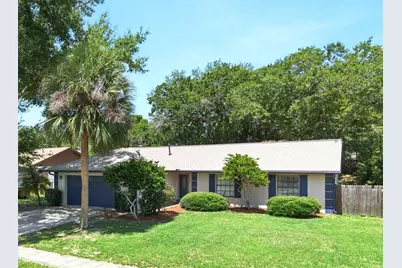15901 Sausalito Cir, Clermont, FL 34711 - Photo 1