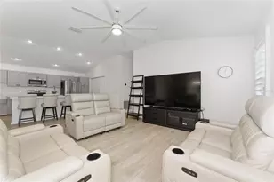 7634 Cheryl Ct, The Villages, FL 34762 - Photo 9