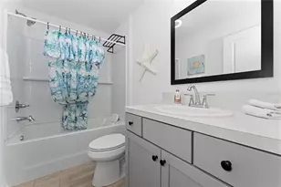 7634 Cheryl Ct, The Villages, FL 34762 - Photo 21