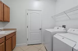 1642 Chandelle Ln, Winter Garden, FL 34787 - Photo 11