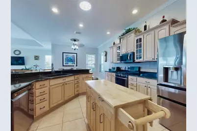 649 Ternberry Forest Drive, The Villages, FL 32162 - Photo 17