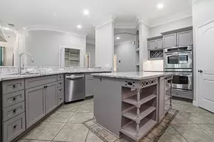 1792 Lake Miona Dr, The Villages, FL 32162 - Photo 11