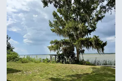 1082 Cr 457, Lake Panasoffkee, FL 33538 - Photo 5