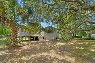 26015 Sackamaxon Dr, Sorrento, FL 32776 - Photo 3