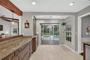 4063 Lake Mira Dr, Orlando, FL 32817 - Photo 9