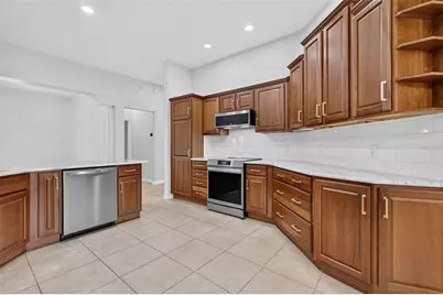 1868 Doric Avenue, The Villages, FL 32162 - Photo 9