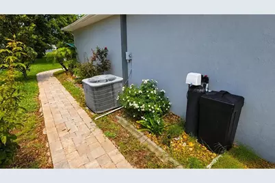 10086 SW 62nd Terrace Road, Ocala, FL 34476 - Photo 5