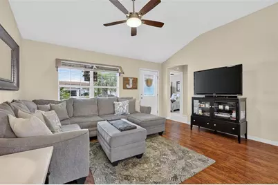 8330 SE 168th Ramsay Street, The Villages, FL 32162 - Photo 7